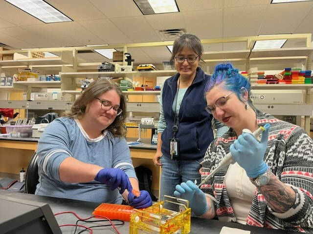 Students in nucleic acids